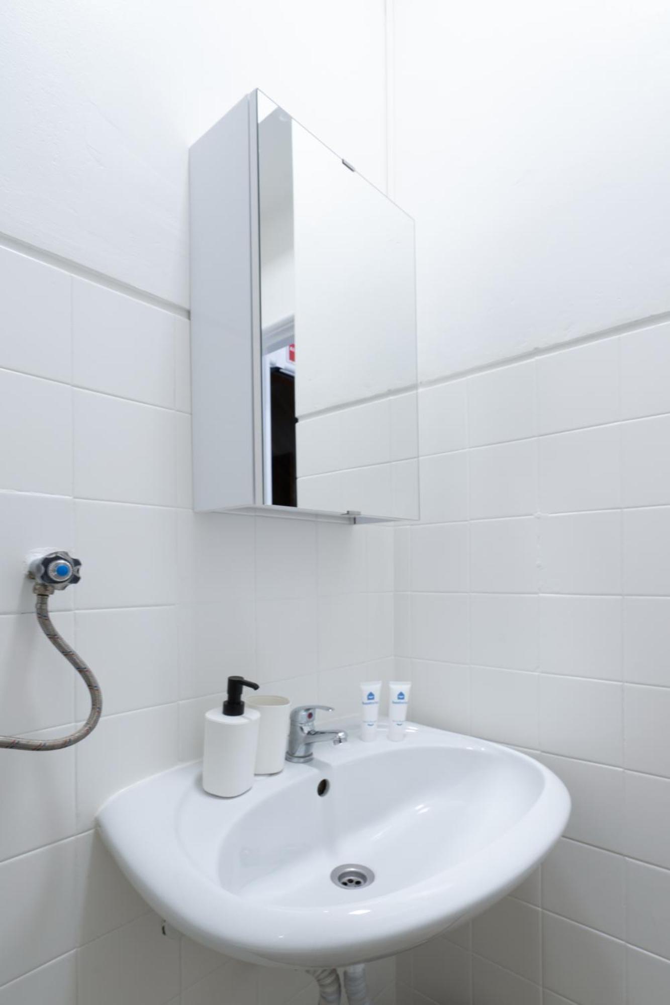 Sweet Flats With Netflix - Bolhao City Center Διαμέρισμα Πόρτο Δωμάτιο φωτογραφία