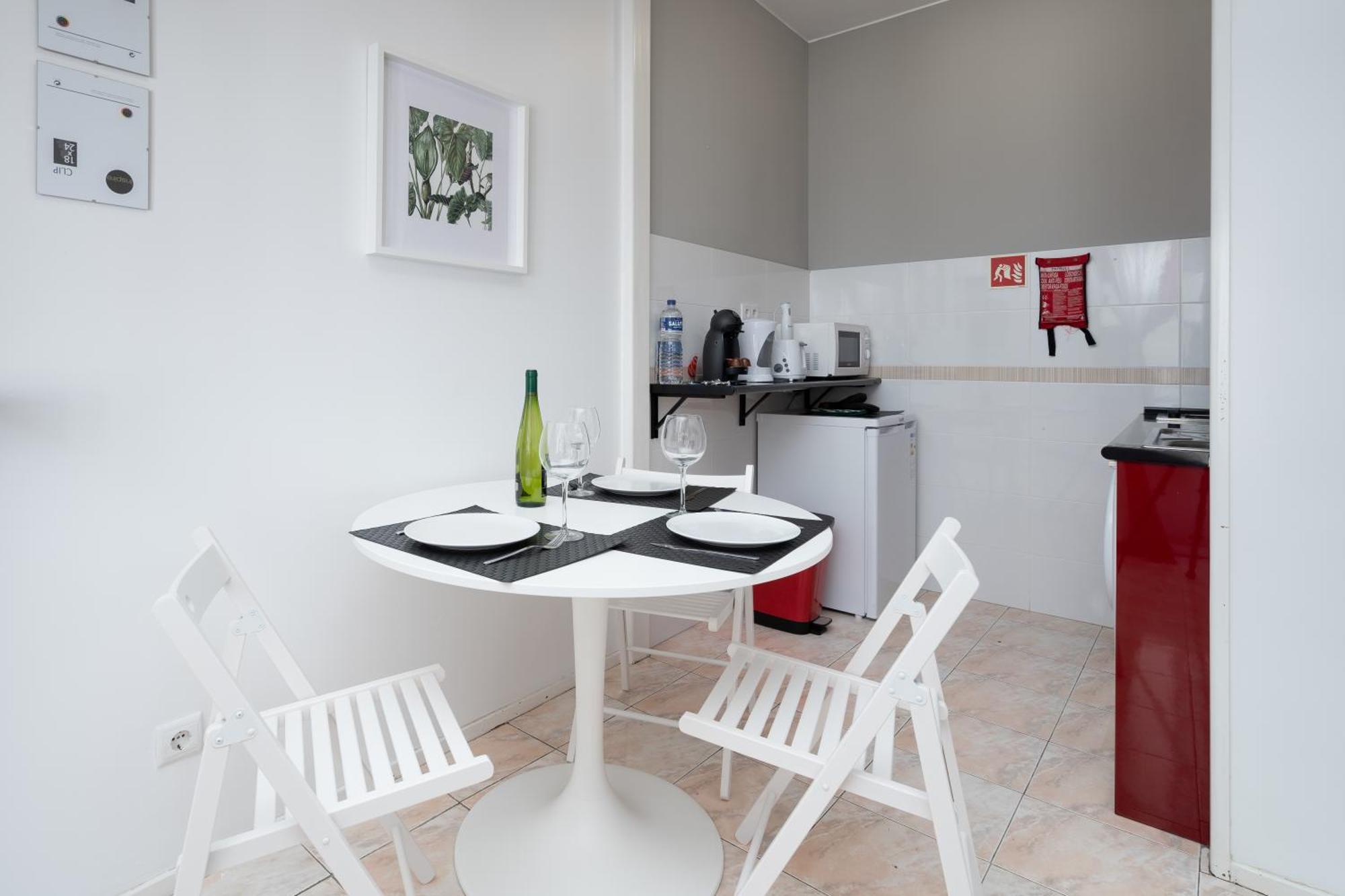 Sweet Flats With Netflix - Bolhao City Center Διαμέρισμα Πόρτο Δωμάτιο φωτογραφία